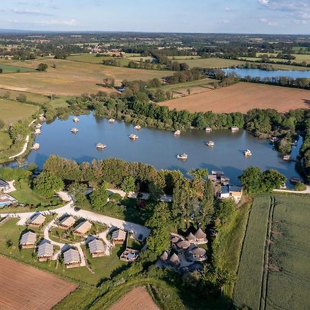 Village Flottant De Pressac エクステリア 写真